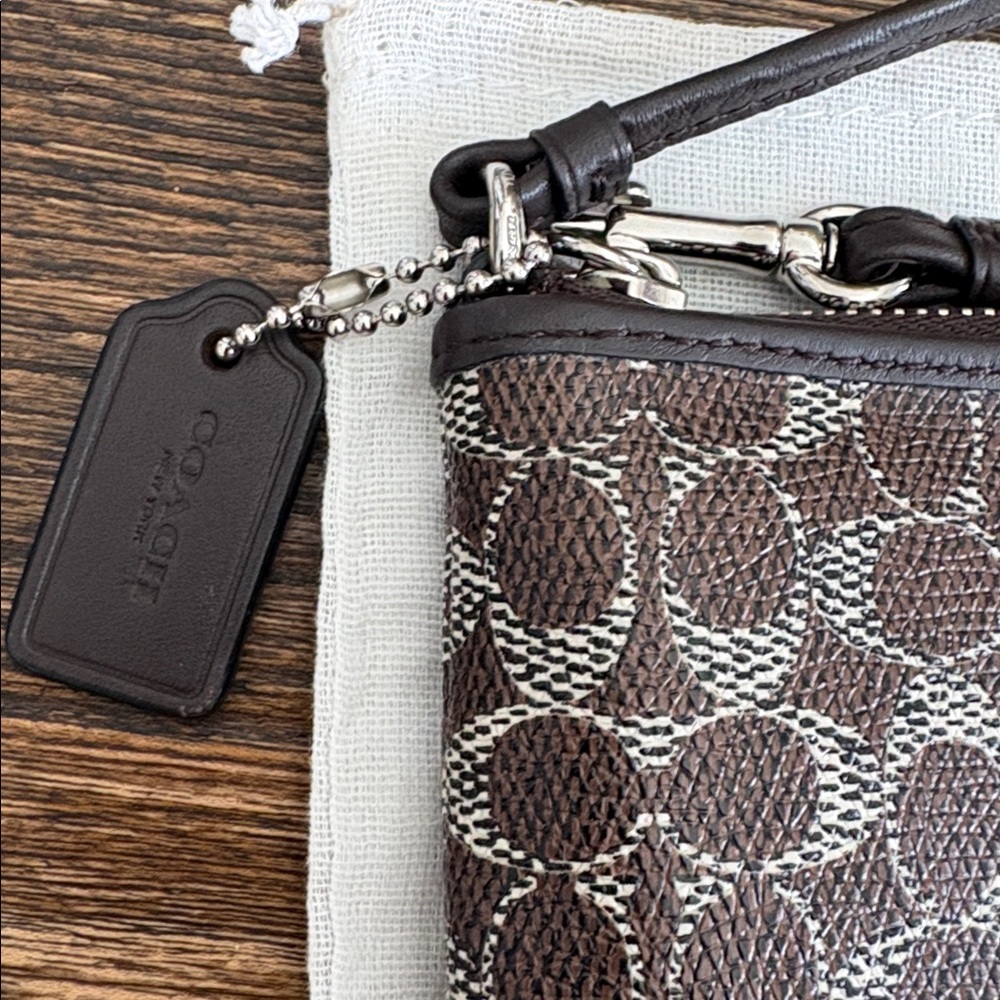 Coach Signature Monogram Strap L-Zip Wristlet EUC w/ Dust Bag - Picture 5 of 7